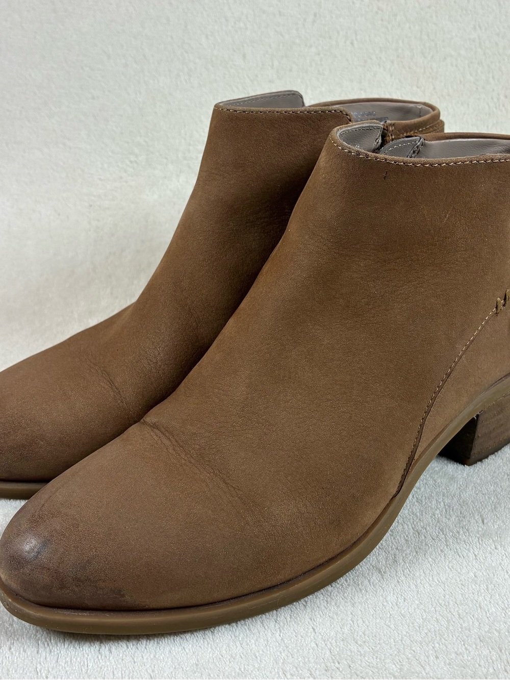 Steve Madden Brown Suede Ankle Booties